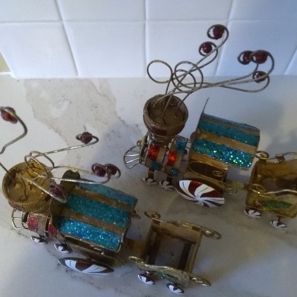Two painted metal Christmas Choo-Choo train decorations - Picture 1 of 6